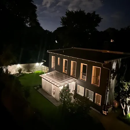 Remise-berlin-gruenau Your Cozy And Comfortable To For Up To 6 People Between Mueggelsee And Berlino