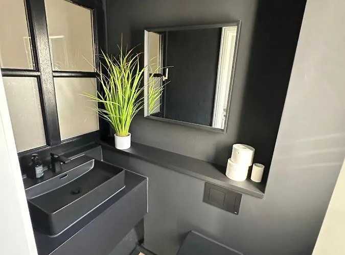 Remise-berlin-gruenau Your Cozy And Comfortable To For Up To 6 People Between Mueggelsee And