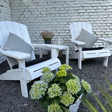 Remise-berlin-gruenau Your Cozy And Comfortable To For Up To 6 People Between Mueggelsee And Berlin