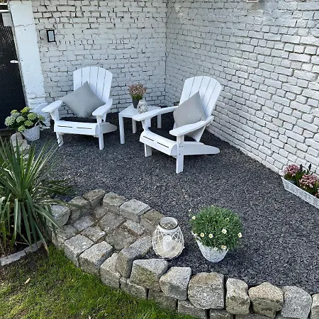 Feriehus Remise-berlin-gruenau Your Cozy And Comfortable To For Up To 6 People Between Mueggelsee And
