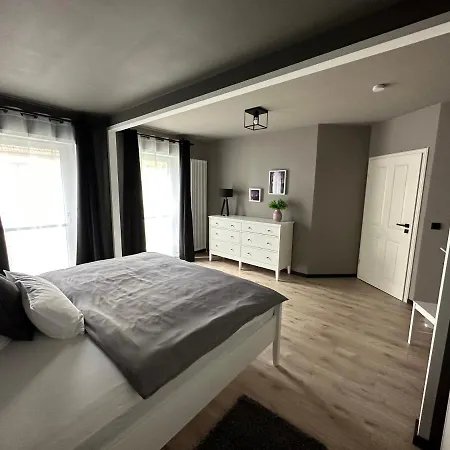 Remise-berlin-gruenau Your Cozy And Comfortable To For Up To 6 People Between Mueggelsee And *