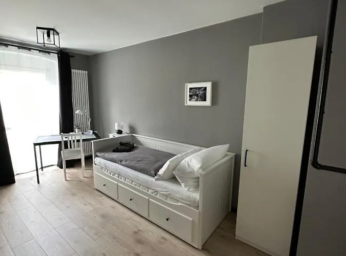 Remise-berlin-gruenau Your Cozy And Comfortable To For Up To 6 People Between Mueggelsee And Berlín